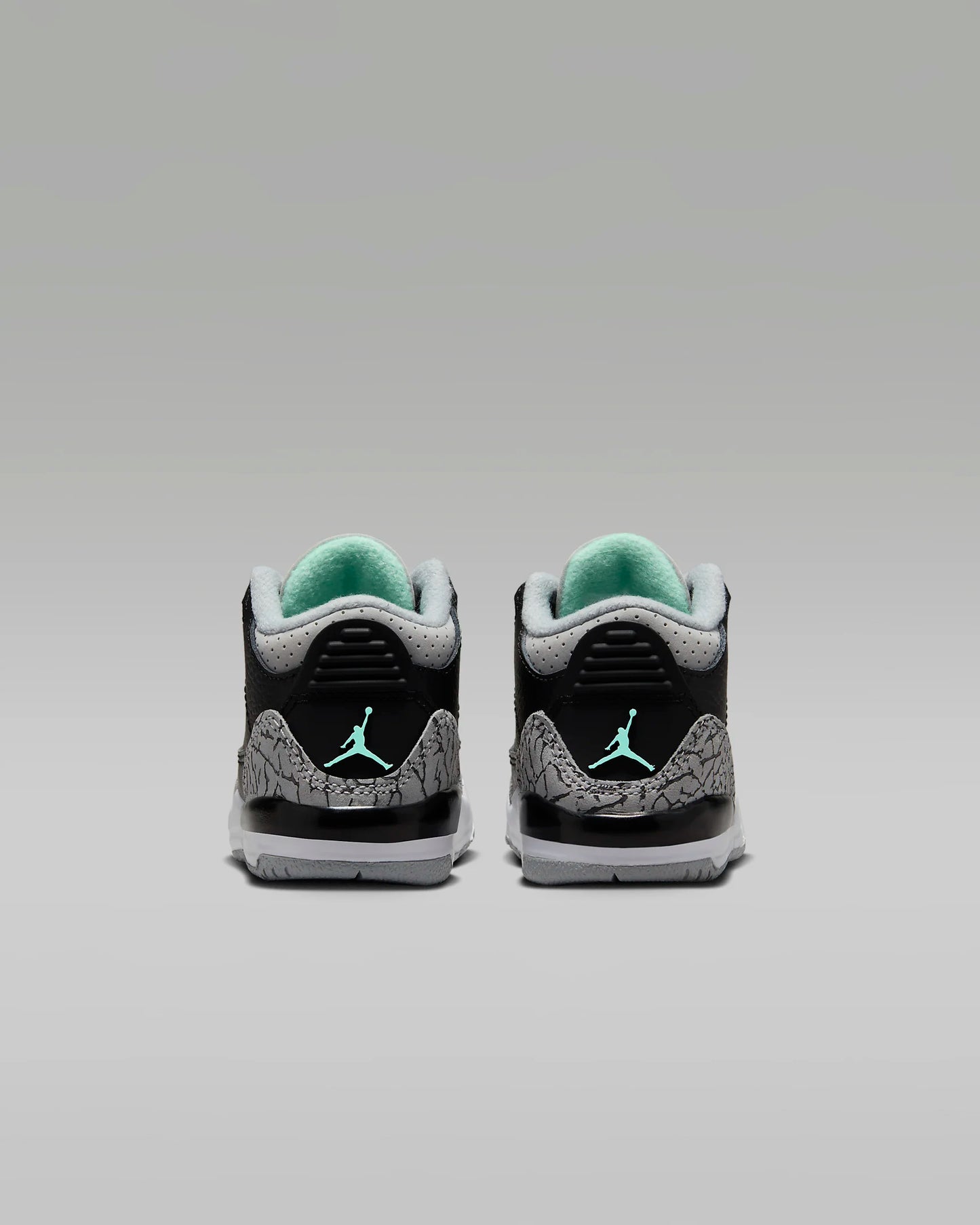 Jordan 3s “GREEN GLOW” Toddlers