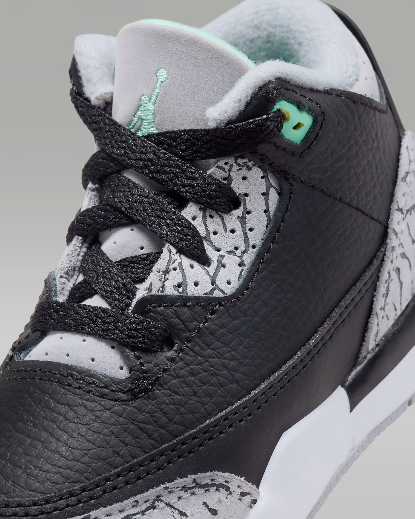 Jordan 3s “GREEN GLOW” Toddlers