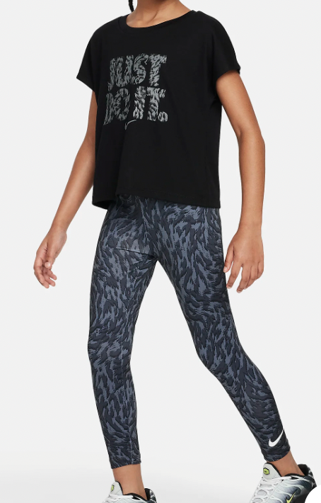 Nike two piece leggings set